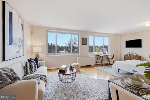 Living - 1900 Lyttonsville Rd #1003, Silver Spring, MD 20910 photo 5 of 5