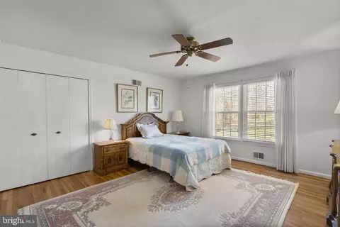 Bedroom - 4 Ansted Ct, Silver Spring, MD 20905 photo 1 of 10