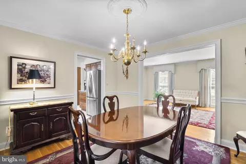 Dining - 4 Ansted Ct, Silver Spring, MD 20905 photo 2 of 3