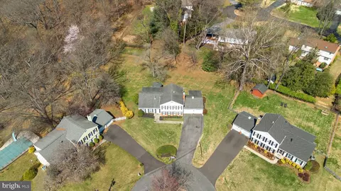 View/Area - 4 Ansted Ct, Silver Spring, MD 20905 photo 3 of 10