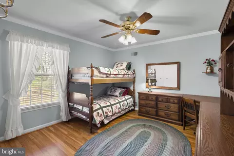 Bedroom - 4 Ansted Ct, Silver Spring, MD 20905 photo 9 of 10