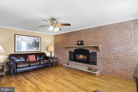 Other - 4 Ansted Ct, Silver Spring, MD 20905 photo 4 of 21