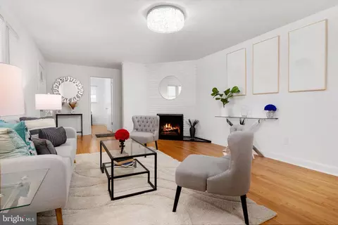 Living - 11006 Childs St, Silver Spring, MD 20901 photo 3 of 6