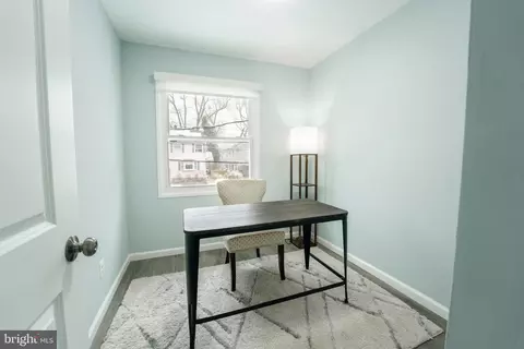 Entry Way - 3410 Embry St, Silver Spring, MD 20902 photo 4 of 7
