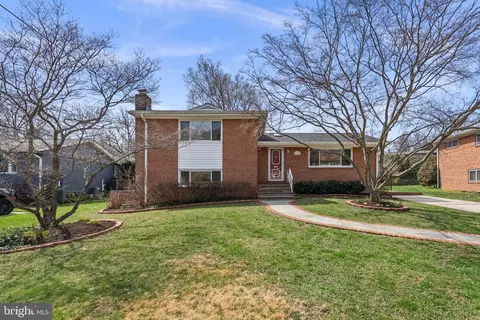 5108 Viking Rd, Bethesda, MD 20814