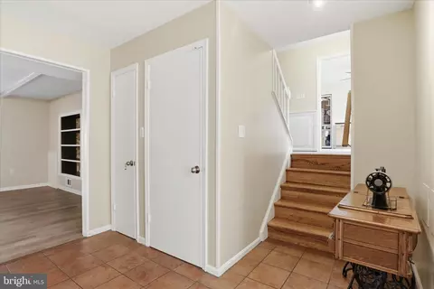 Entry Way - 1600 Billman Ln, Silver Spring, MD 20902 photo 3 of 3