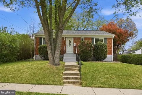 4421 Jupiter St, Rockville, MD 20853