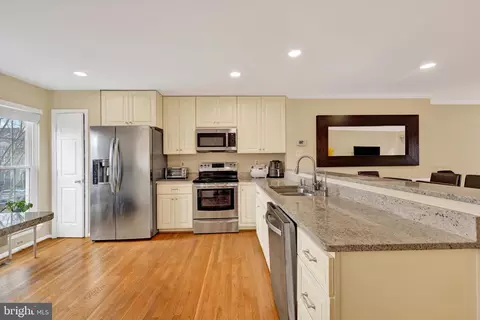 Kitchen - 2331 Massanutten Dr, Silver Spring, MD 20906 photo 3 of 4