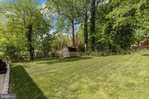 Exterior - 2913 Weisman Rd, Silver Spring, MD 20902 photo 6 of 7
