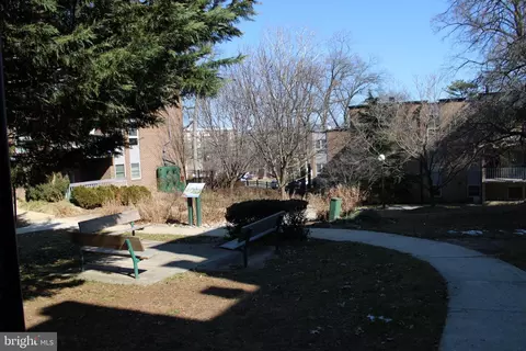 Exterior - 2301 Greenery Ln #103-5, Silver Spring, MD 20906 photo 2 of 2
