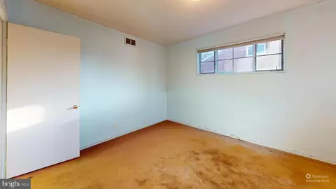 Bedroom - 3701 Kenway St, Silver Spring, MD 20906 photo 4 of 7