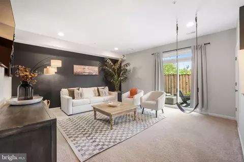 Living - 15946 Coolidge Ave, Silver Spring, MD 20906 photo 1 of 1
