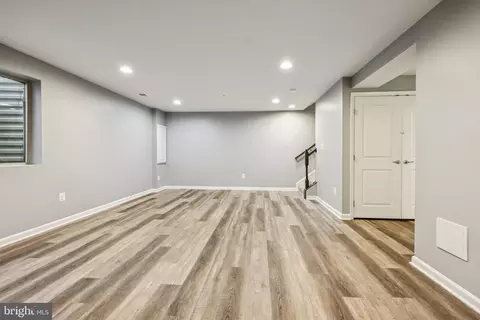 Living - 1605 Regent Manor Ct, Silver Spring, MD 20904 photo 4 of 4