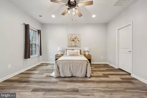 Bedroom - 1605 Regent Manor Ct, Silver Spring, MD 20904 photo 1 of 2
