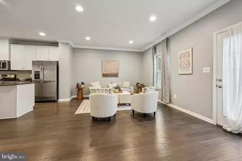 Living - 1605 Regent Manor Ct, Silver Spring, MD 20904 photo 3 of 4