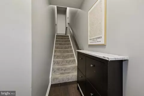 Entry Way - 1605 Regent Manor Ct, Silver Spring, MD 20904 photo 11 of 11