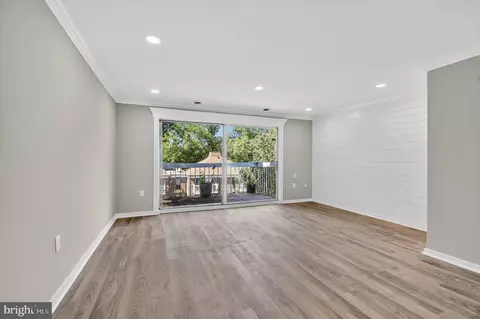 Living - 3234 Hewitt Ave #3-4-B, Silver Spring, MD 20906 photo 2 of 6