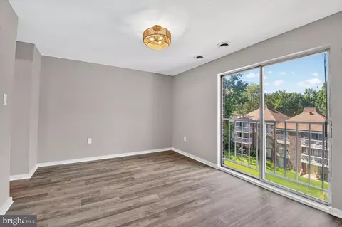 Living - 3234 Hewitt Ave #3-4-B, Silver Spring, MD 20906 photo 6 of 6