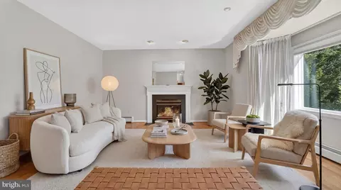 Living - 15022 Snowden Dr, Silver Spring, MD 20905 photo 1 of 27