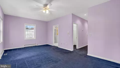 Entry Way - 15022 Snowden Dr, Silver Spring, MD 20905 photo 3 of 10