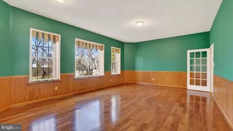 Living - 15022 Snowden Dr, Silver Spring, MD 20905 photo 27 of 27