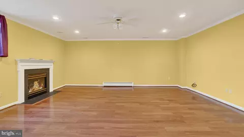 Living - 15022 Snowden Dr, Silver Spring, MD 20905 photo 21 of 27