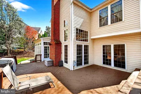 Exterior - 21 Hackett Ct, Poolesville, MD 20837 photo 9 of 17