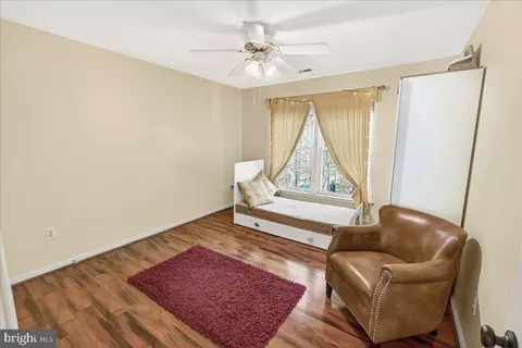 Bedroom - 21 Hackett Ct, Poolesville, MD 20837 photo 4 of 4