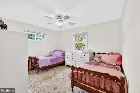 Bedroom - 15009 Peachstone Dr, Silver Spring, MD 20905 photo 6 of 11