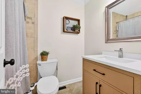 Bath - 15009 Peachstone Dr, Silver Spring, MD 20905 photo 2 of 4