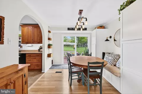 Dining - 15009 Peachstone Dr, Silver Spring, MD 20905 photo 4 of 4