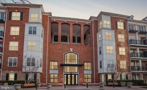 501 Hungerford #263, Rockville, MD 20850