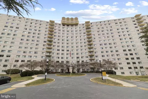 1111 University Blvd W #511-A, Silver Spring, MD 20902