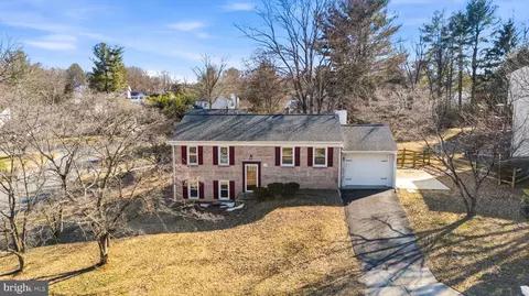 11200 Trippon Ct, North Potomac, MD 20878