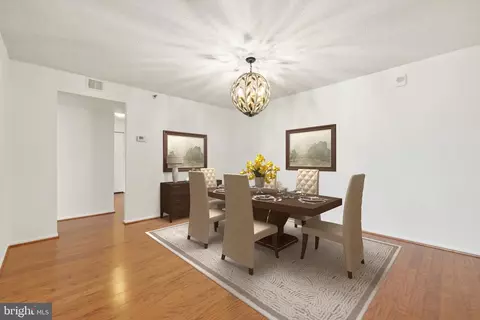 Dining - 15107 Interlachen Dr #2-801, Silver Spring, MD 20906 photo 1 of 1