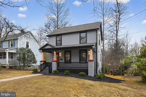1004 Elm Ave, Takoma Park, MD 20912