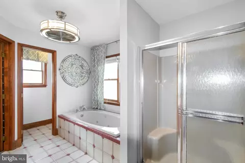 Bath - 13150 Old Columbia Pike, Silver Spring, MD 20904 photo 5 of 10