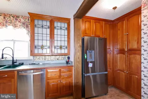 Kitchen - 13150 Old Columbia Pike, Silver Spring, MD 20904 photo 2 of 4