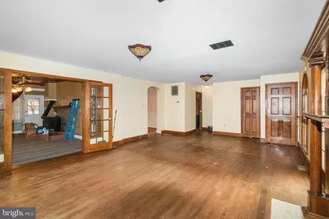 Living - 13150 Old Columbia Pike, Silver Spring, MD 20904 photo 4 of 12