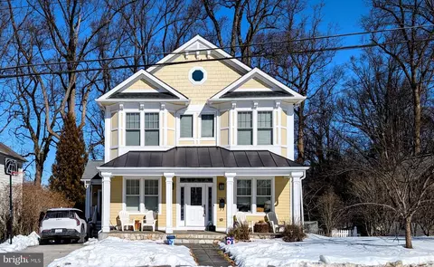 2915 Jennings Rd, Kensington, MD 20895