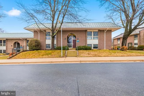 3423 S Leisure World Blvd #89-2E, Silver Spring, MD 20906