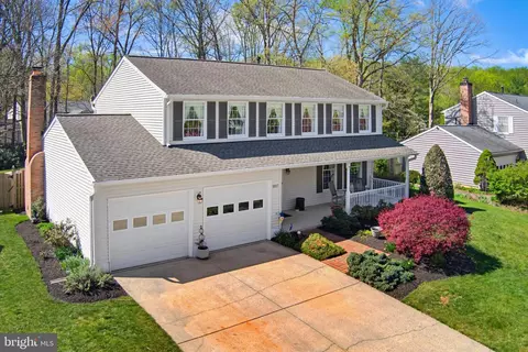 Exterior - 1017 Windmill Ln, Silver Spring, MD 20905 photo 5 of 23
