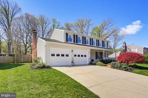 Exterior - 1017 Windmill Ln, Silver Spring, MD 20905 photo 4 of 23