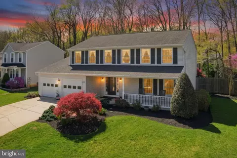 Exterior - 1017 Windmill Ln, Silver Spring, MD 20905 photo 7 of 23