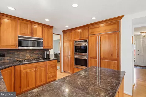 Kitchen - 1017 Windmill Ln, Silver Spring, MD 20905 photo 3 of 3