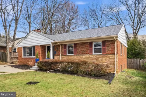 Exterior - 9707 Saxony Rd, Silver Spring, MD 20910 photo 6 of 14