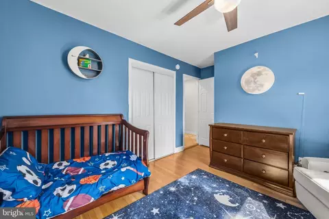 Bedroom - 9707 Saxony Rd, Silver Spring, MD 20910 photo 6 of 8