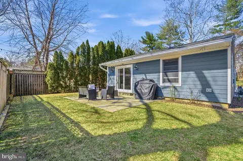 Exterior - 5 Ericsson Rd, Cabin John, MD 20818 photo 9 of 13