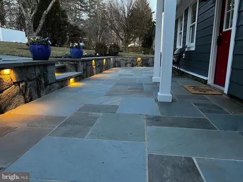 Exterior - 5 Ericsson Rd, Cabin John, MD 20818 photo 8 of 13