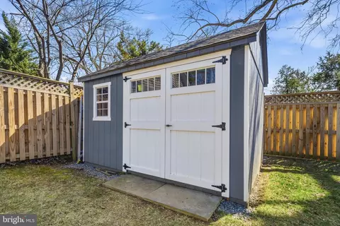 Other - 5 Ericsson Rd, Cabin John, MD 20818 photo 11 of 23